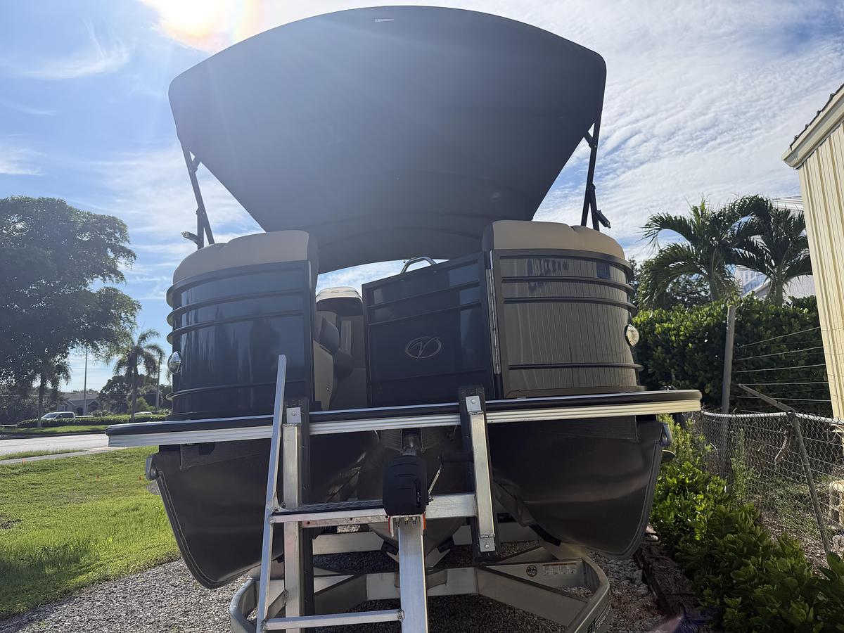 Used 2024 Veranda VP 25RC