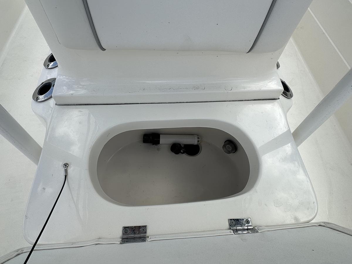 Used 2008 ShearWater 2400Z