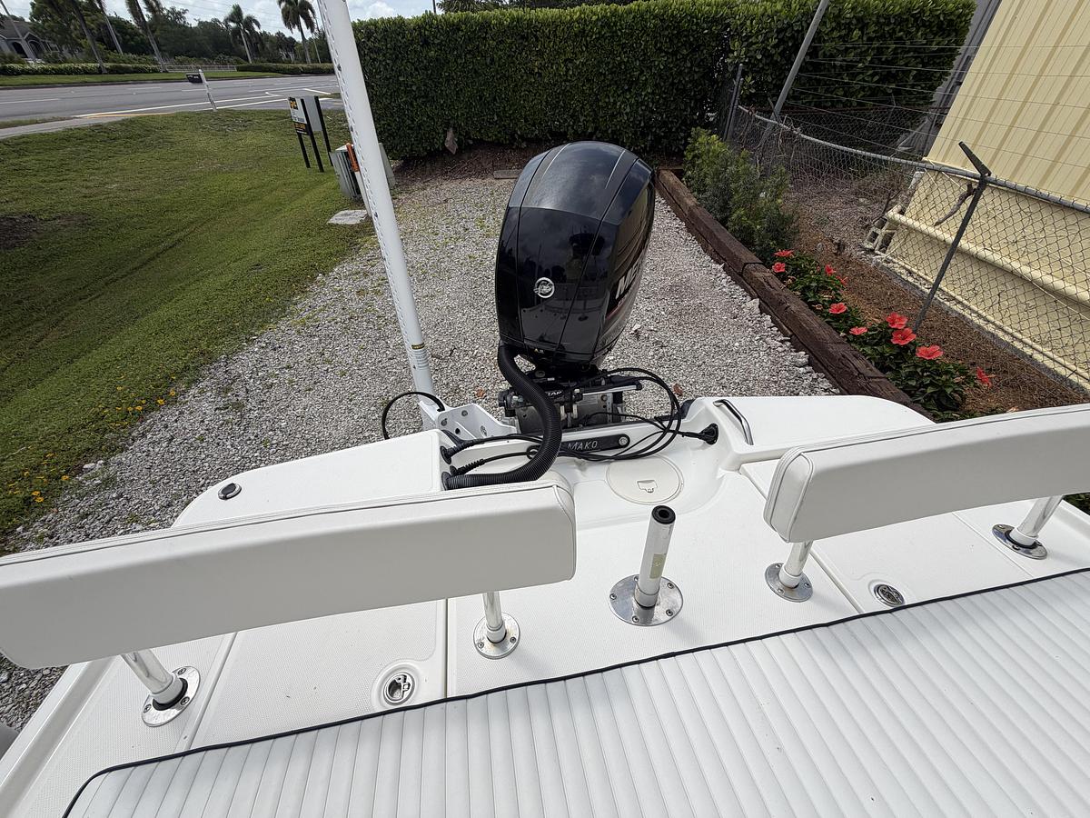 Used 2017 Mako 21 LTS