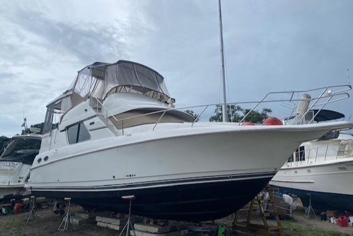 Used 1999 Silverton 392 Motor Yacht