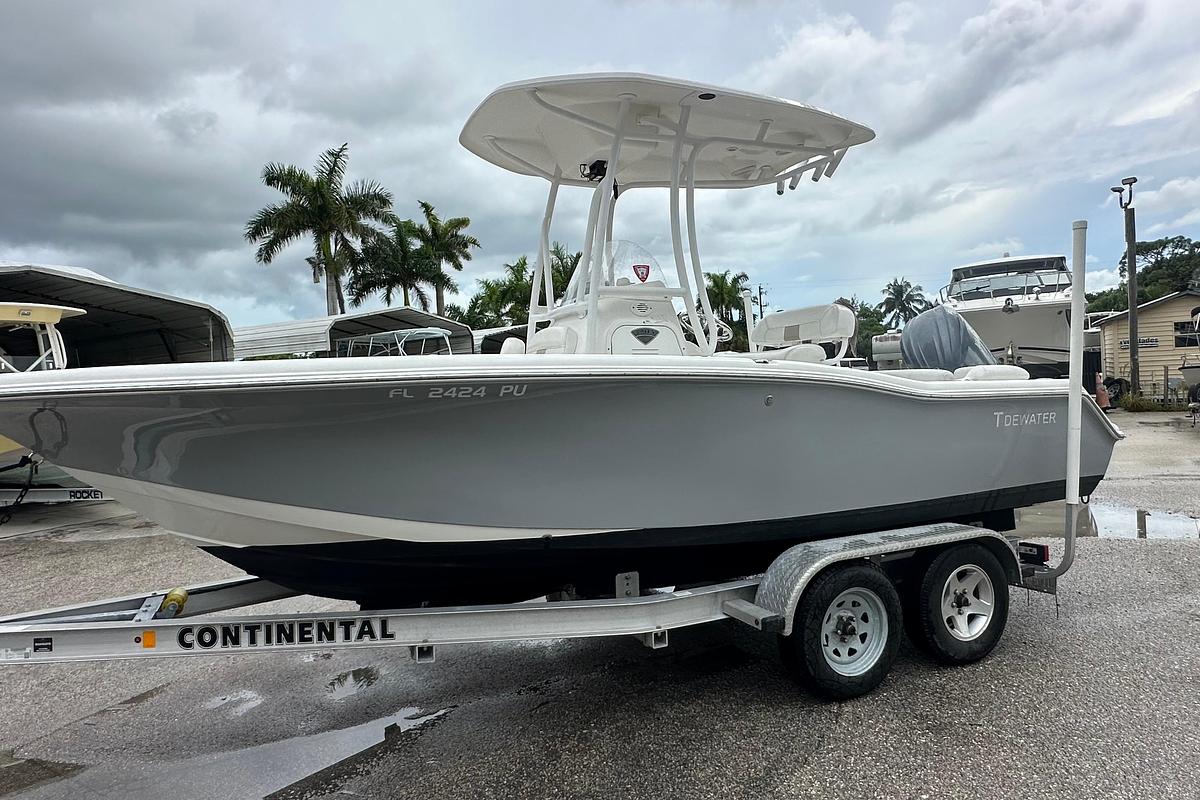 Used 2014 Tidewater 210 CC Adventure