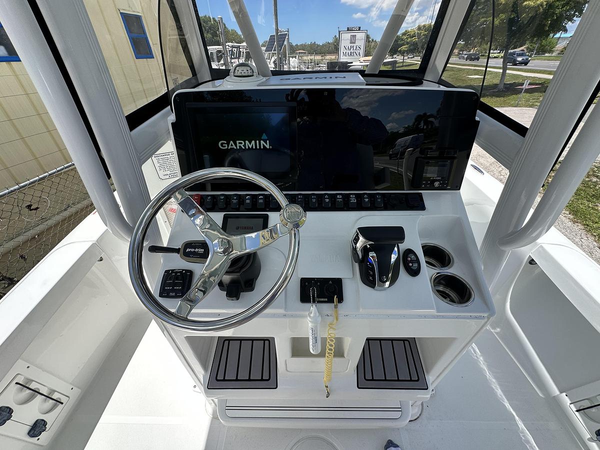 Used 2023 Sea Hunt BX 25 BR