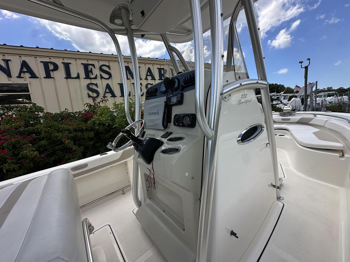 Used 2014 Pioneer 222 Sportfish