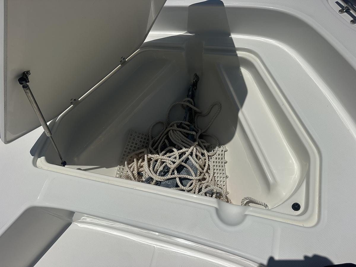 Used 2007 Boston Whaler 200 Dauntless