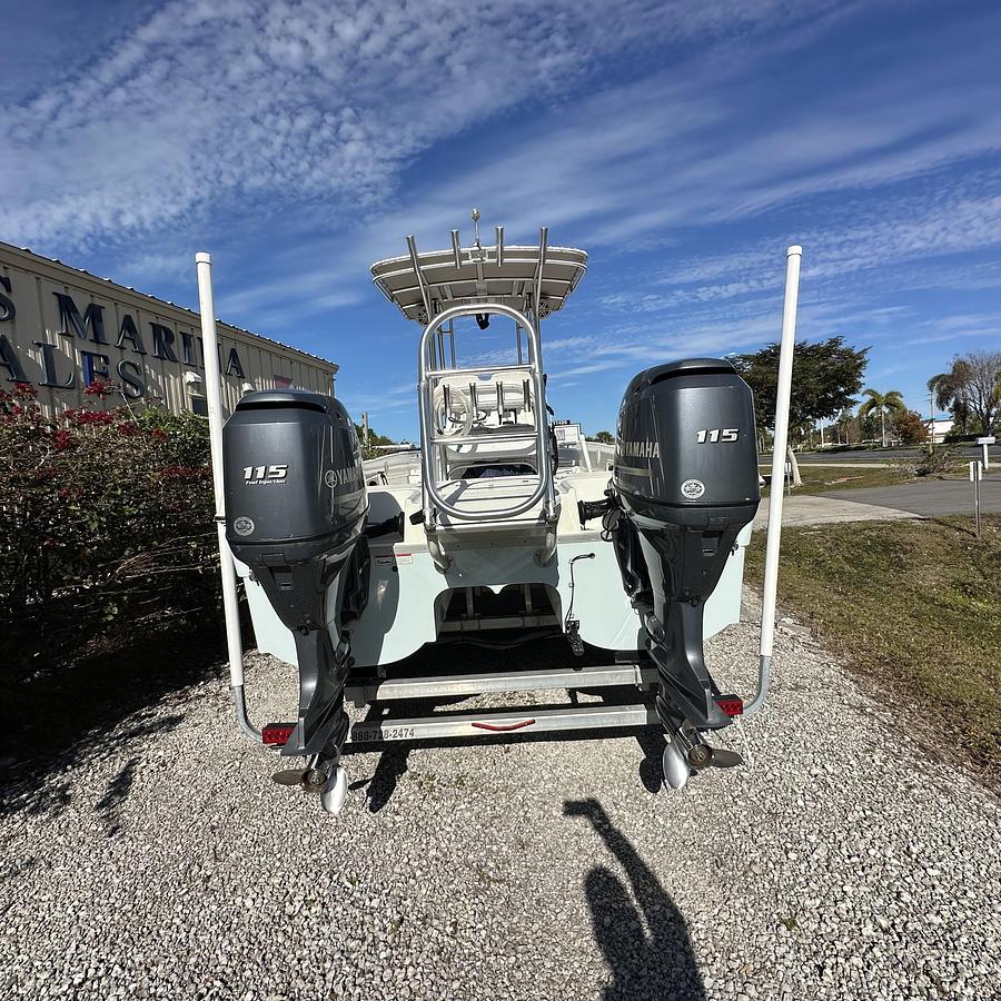 Used 2015 Carolina Cat  23CC
