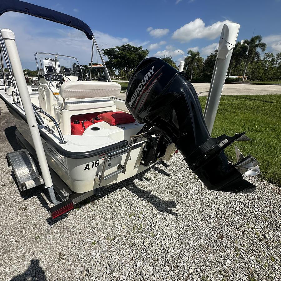 Used 2014 Boston Whaler 150 Montauk