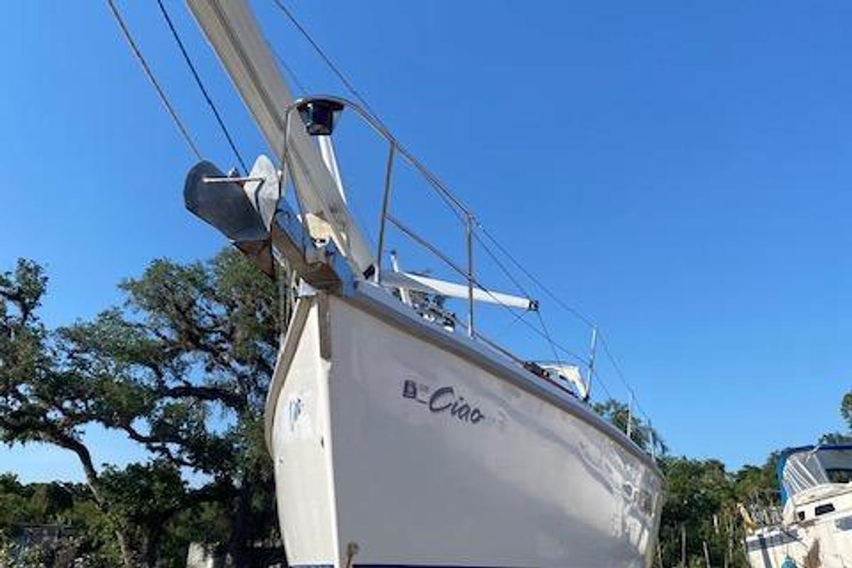 Used 1999 Hunter Passage 420