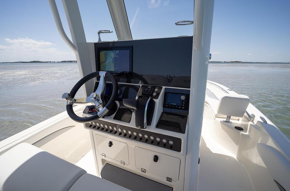 Shearwater 250 SS Carolina