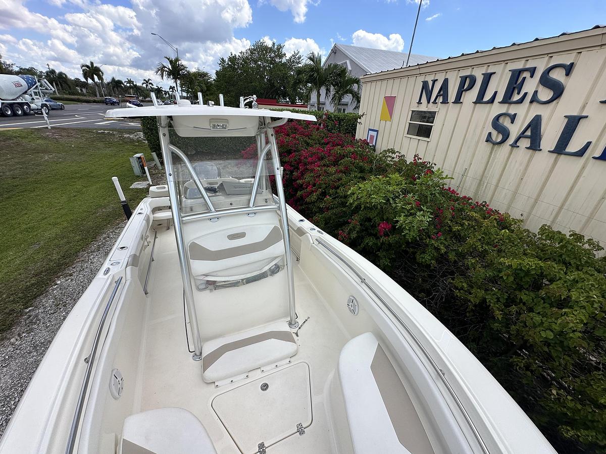 Used 2014 Pioneer 222 Sportfish