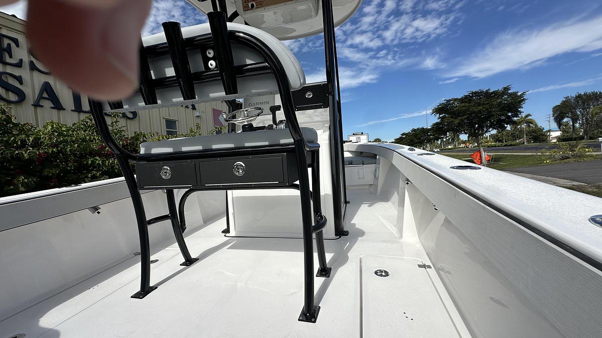 2026 Delta Boatworks Delta D245| 24'