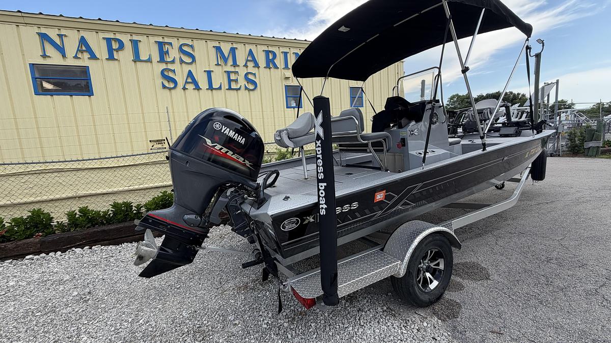 Used 2023 Xpress H20B Bay