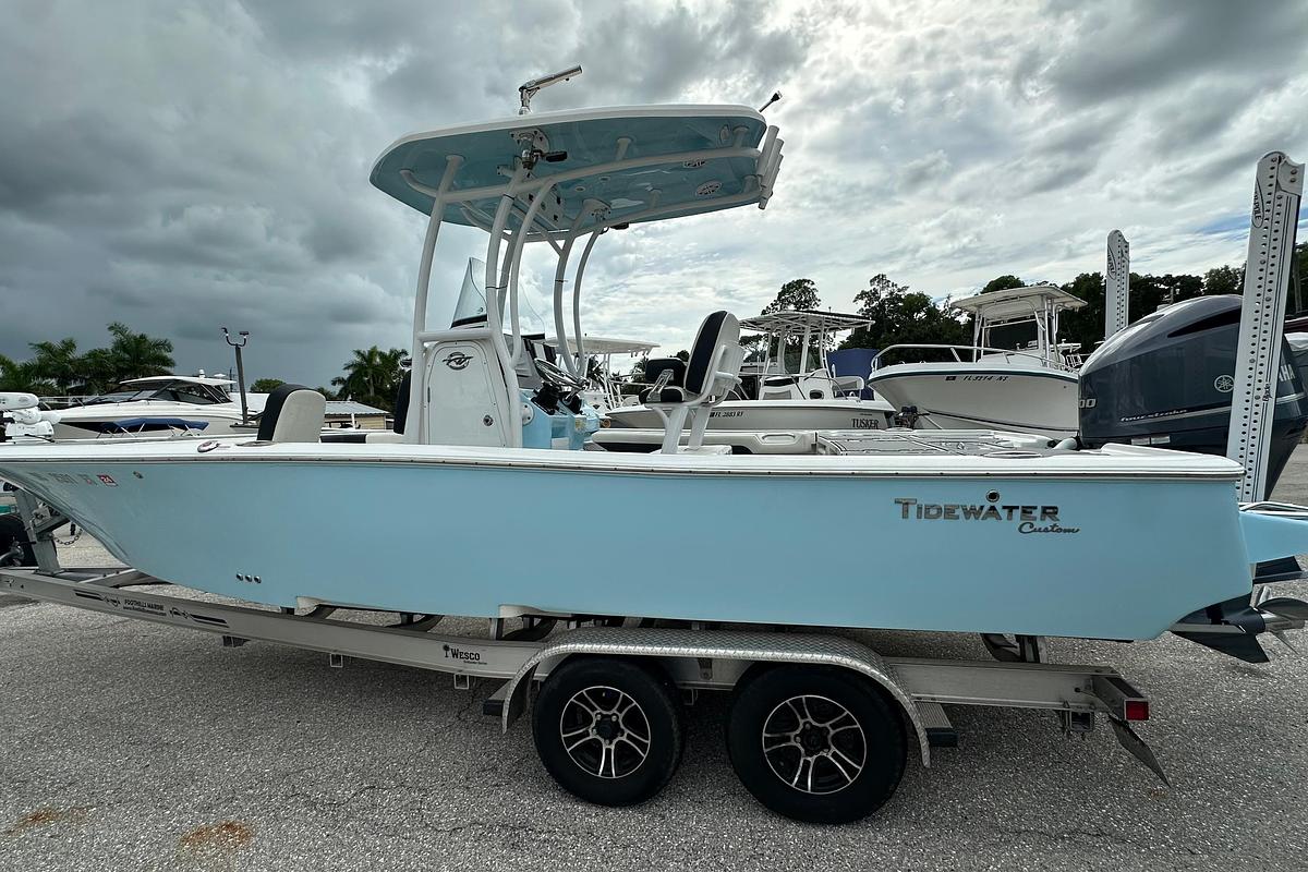 Used 2021 Tidewater 2500 Carolina Bay