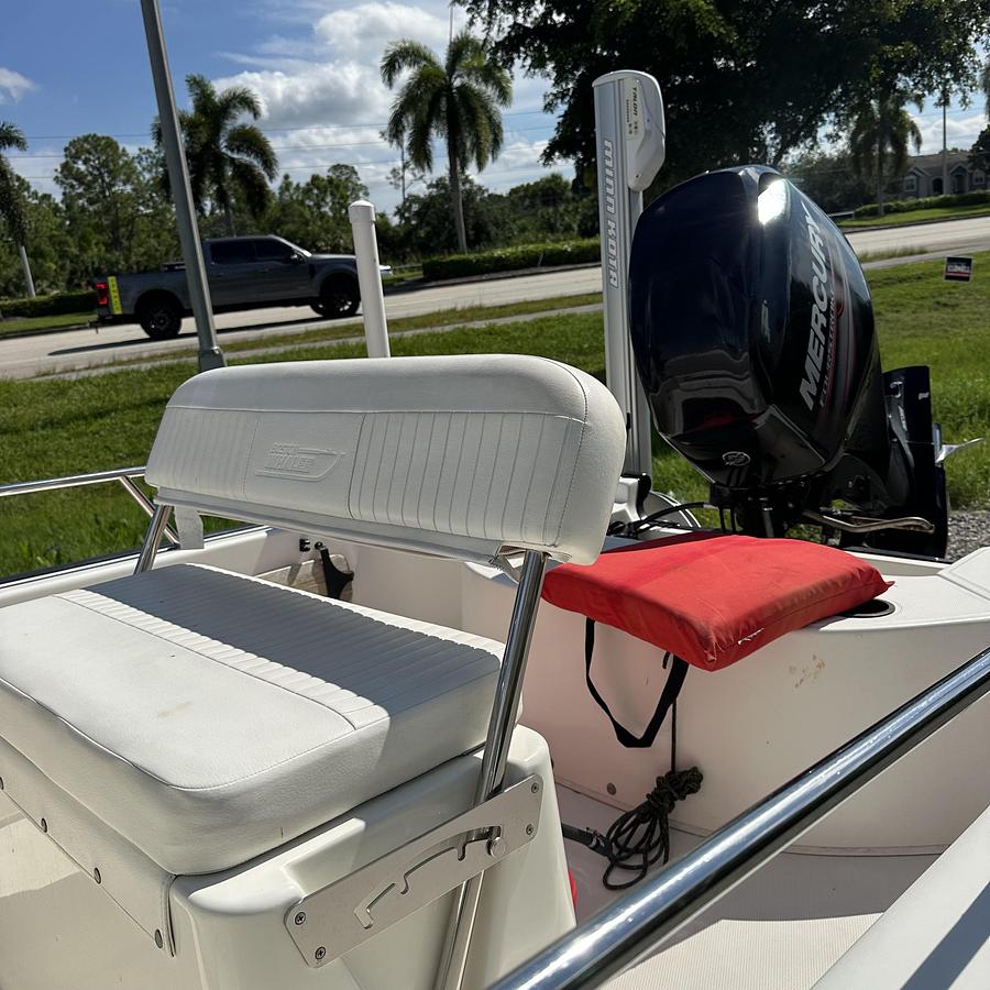 Used 2014 Boston Whaler 150 Montauk