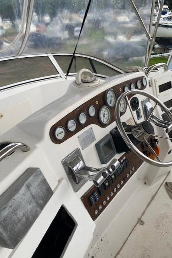 Used 1999 Silverton 392 Motor Yacht