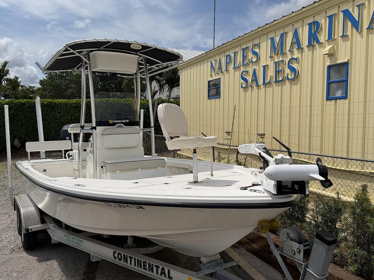Used 2017 Mako 21 LTS