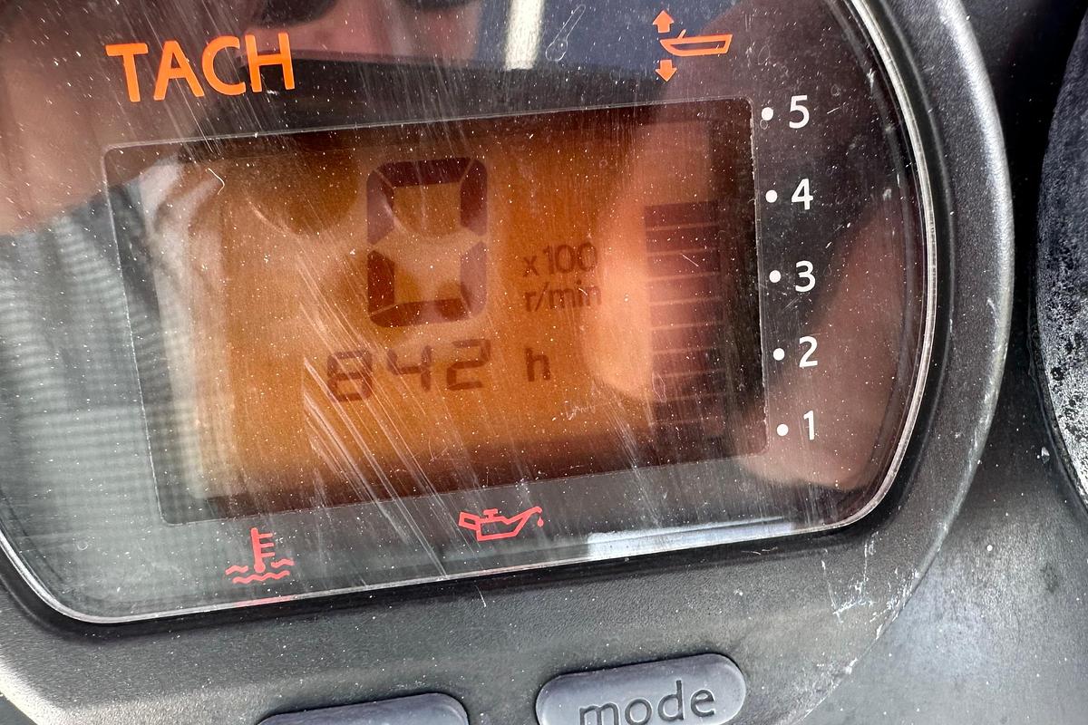 Used 2001 Boston Whaler 26 Outrage