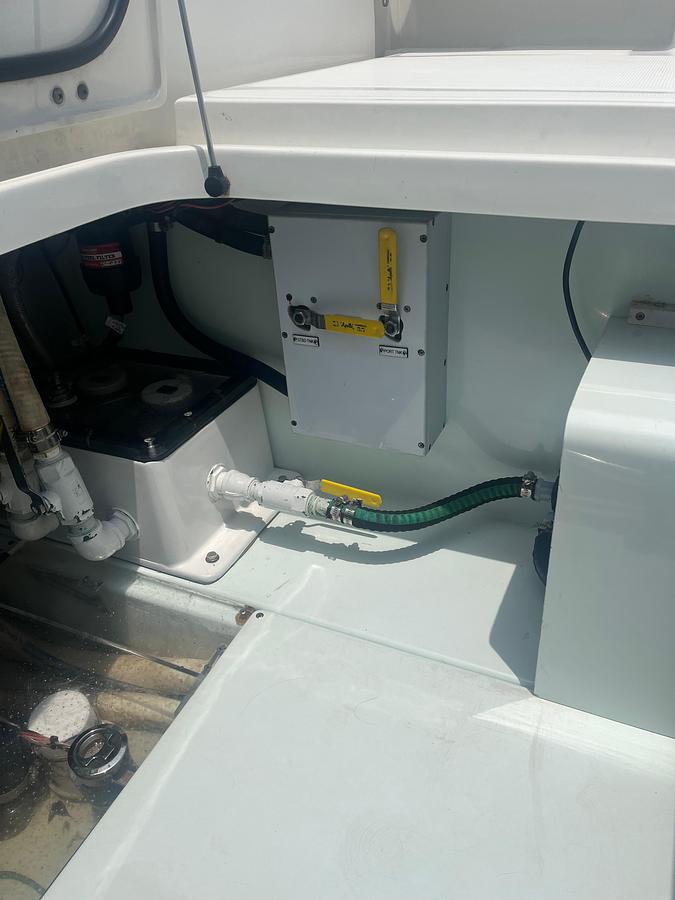 Used 2016 Venture 39 Forward Seating