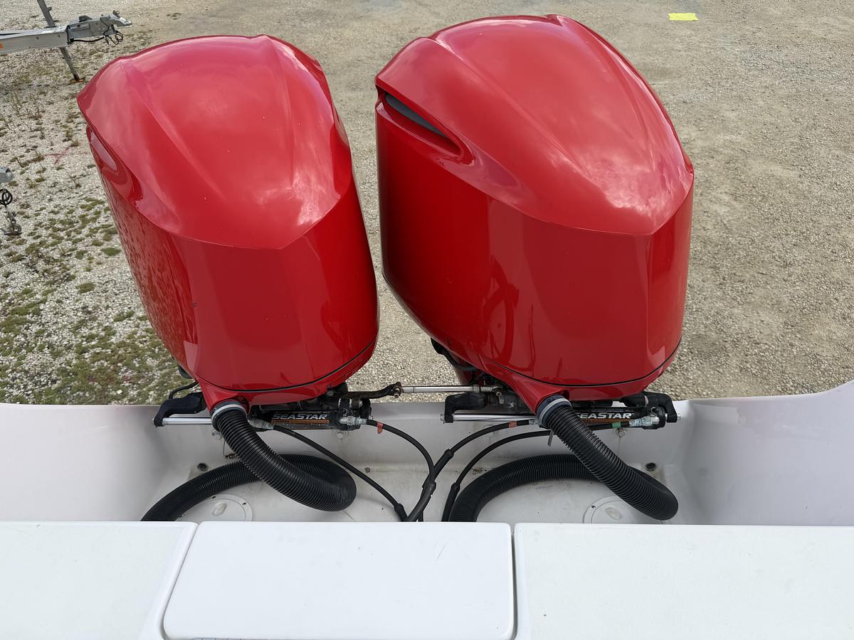 Used 2000 Intrepid 322