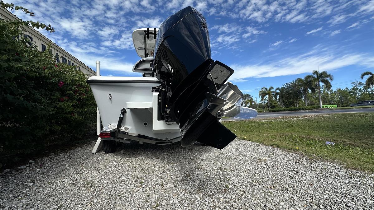 2026 Delta Boatworks Delta D245| 24'