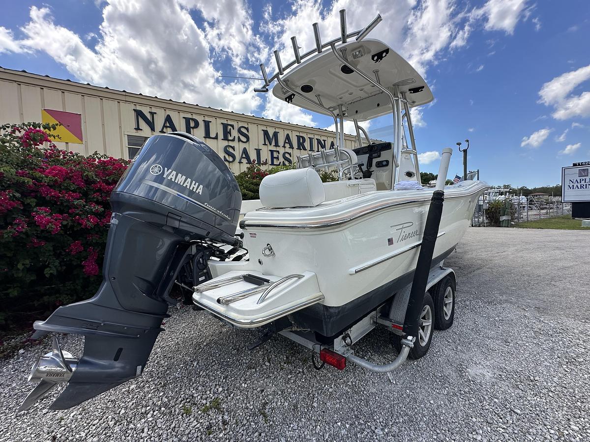 Used 2014 Pioneer 222 Sportfish