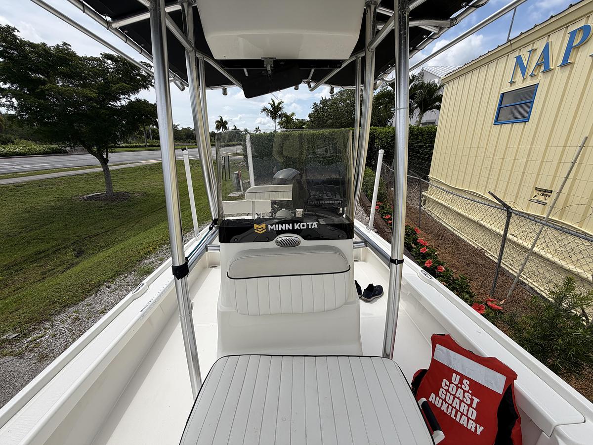 Used 2017 Mako 21 LTS