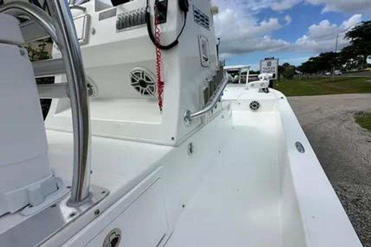 Used 2020 Shallow Sport 24 Classic