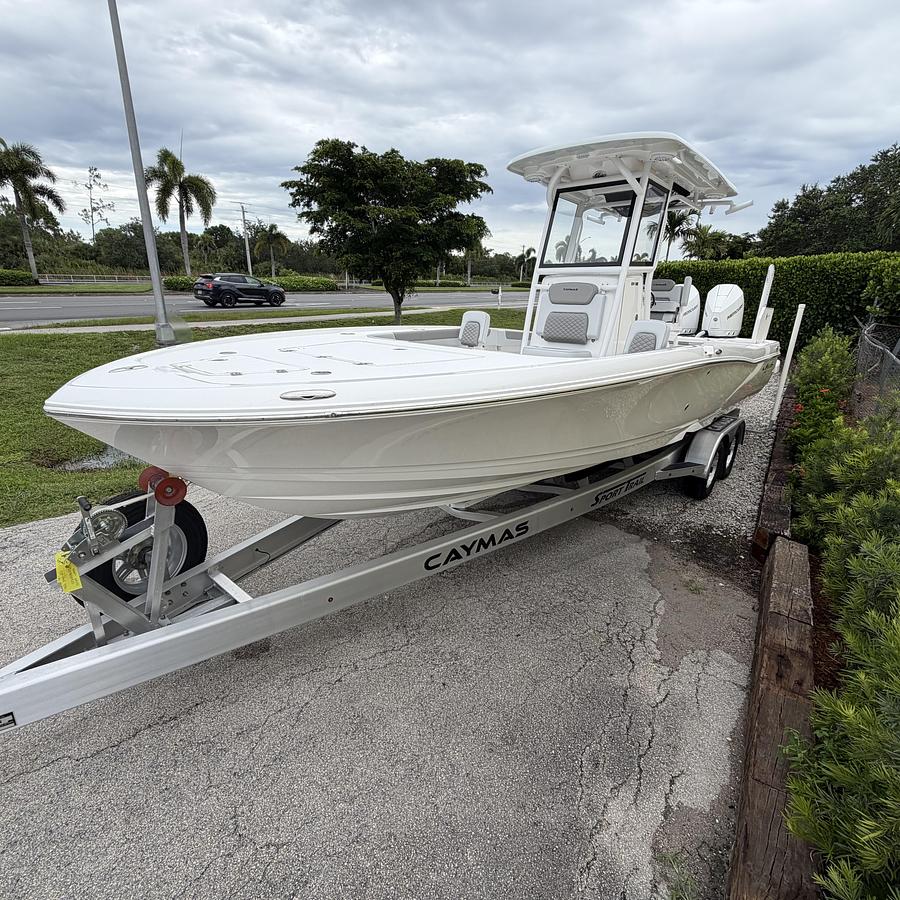Caymas 281 HB