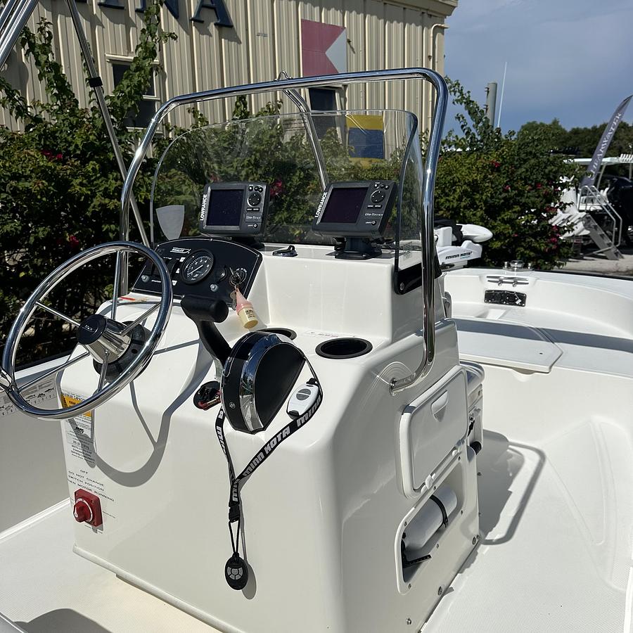 Used 2014 Boston Whaler 150 Montauk
