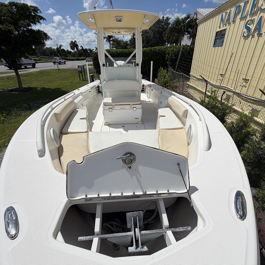 Used 2007 Everglades 243CC