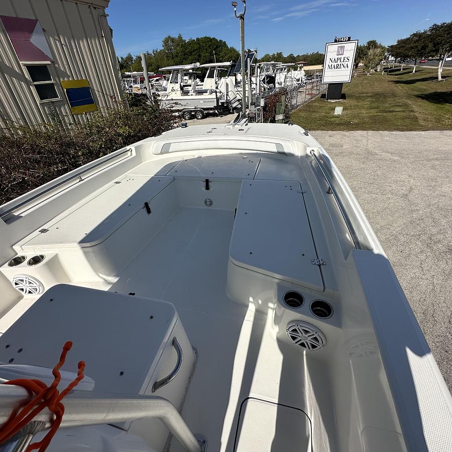 Used 2015 Carolina Cat  23CC