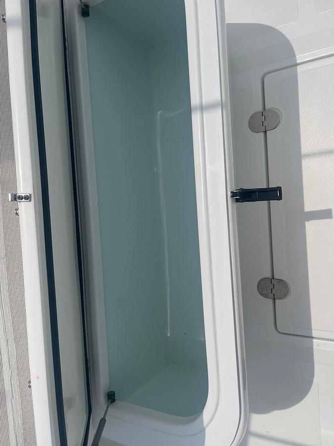 Used 2016 Venture 39 Forward Seating