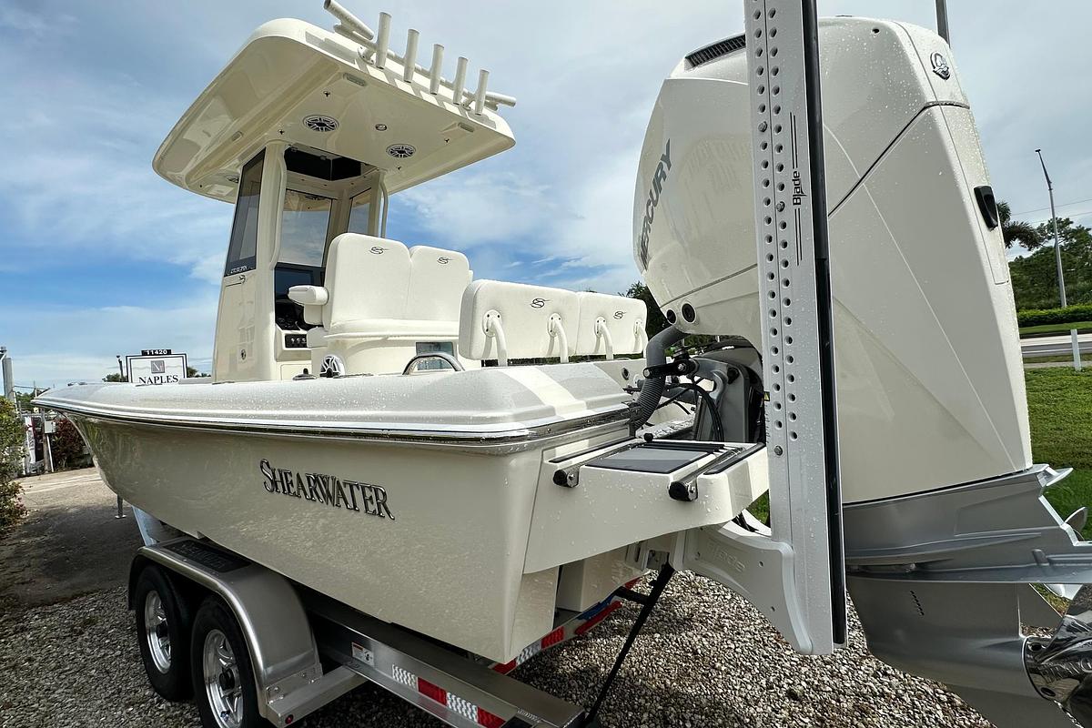 2026 ShearWater 270 SS Open