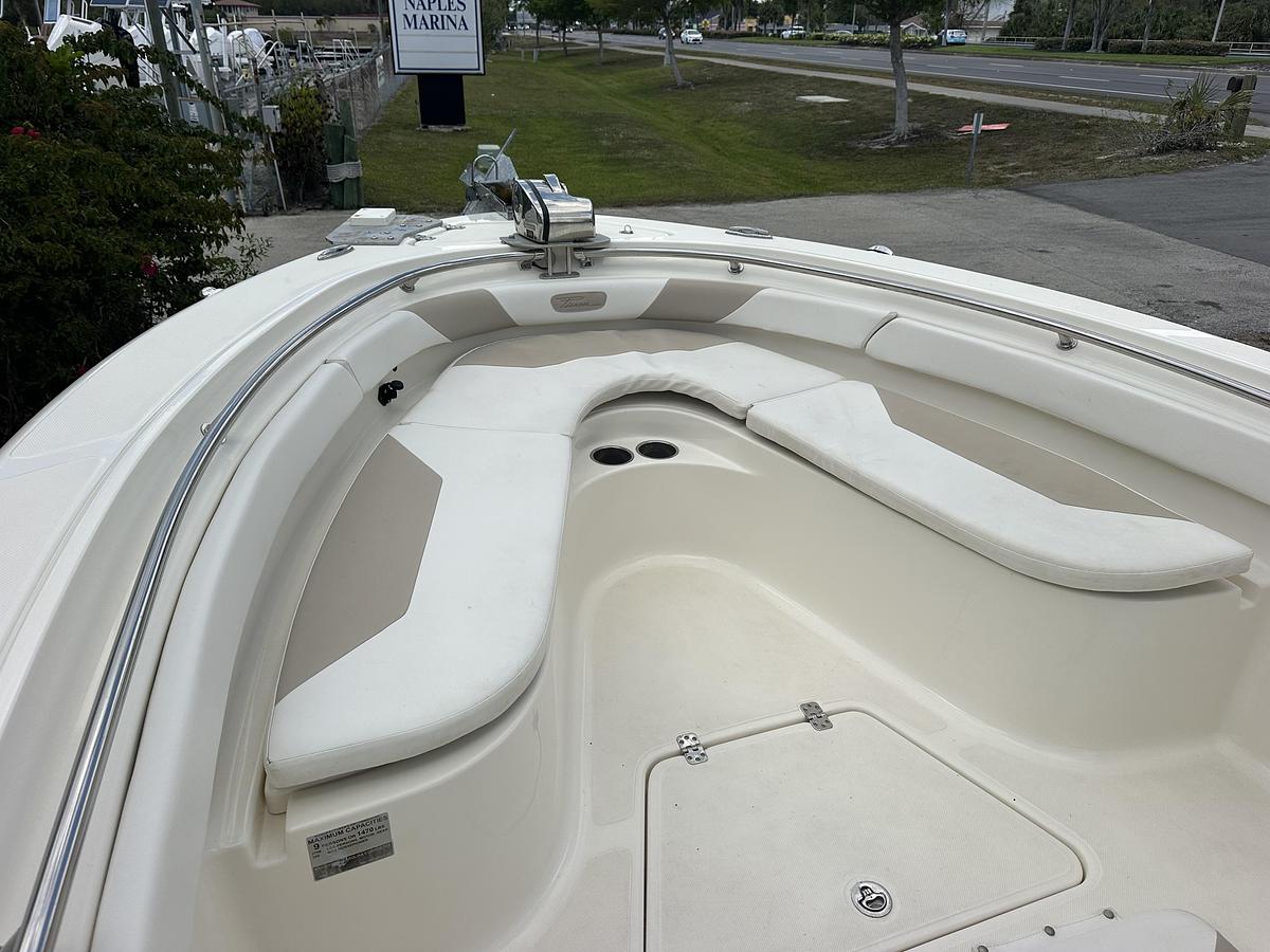 Used 2014 Pioneer 222 Sportfish