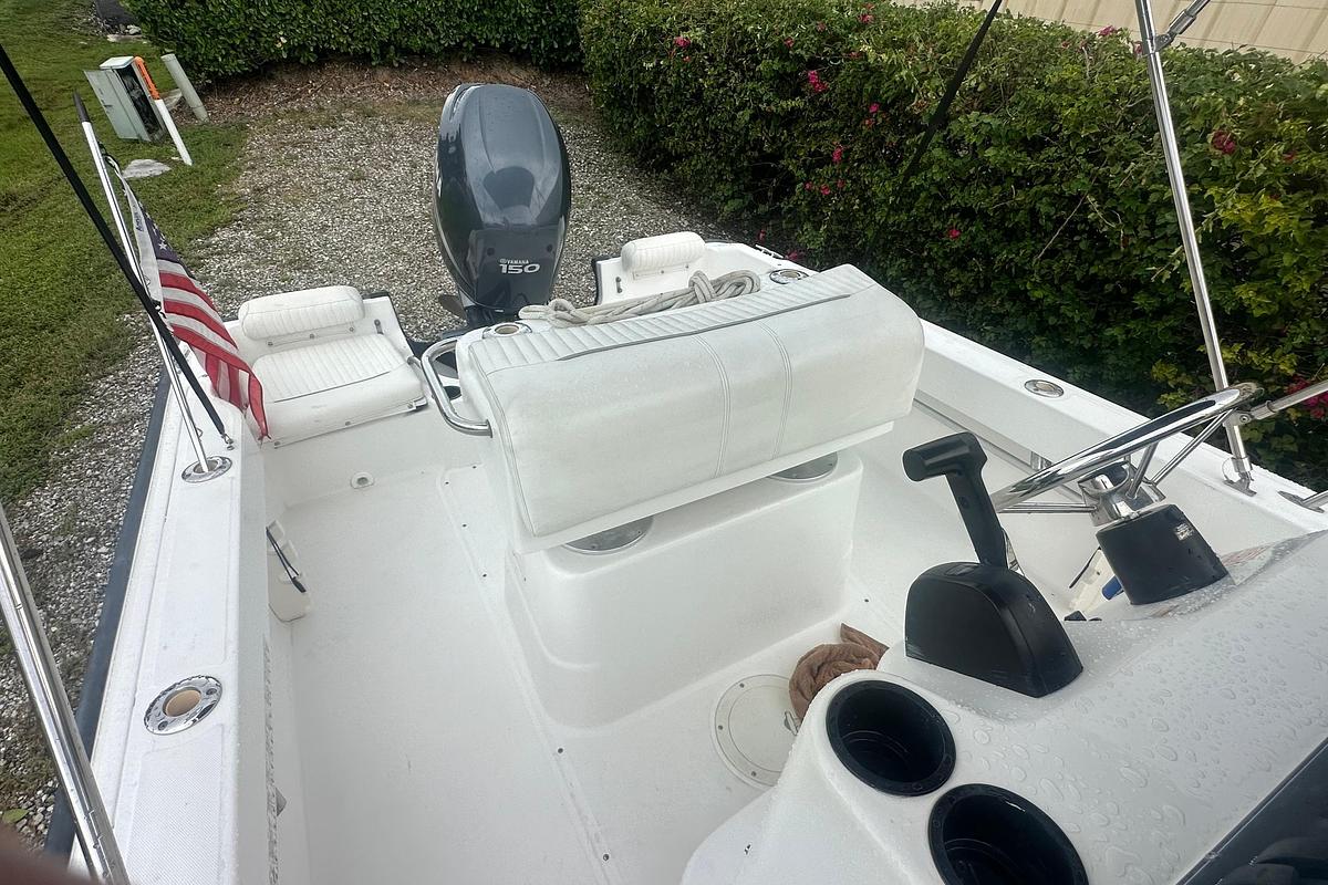 Used 2004 Boston Whaler 190 Nantucket