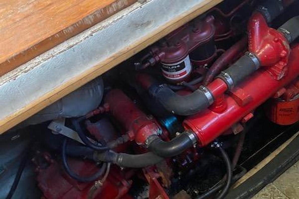 Used 1987 President 36