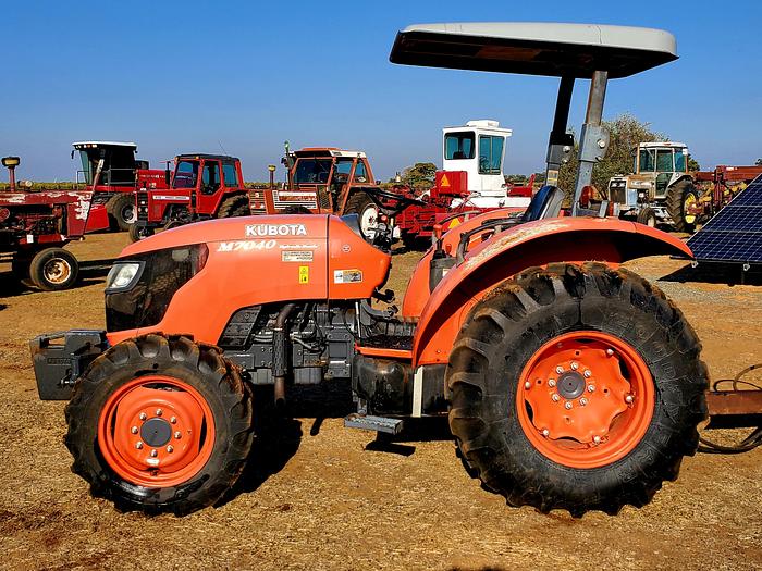 Used 2013 Kubota M7040D Tractor w/ 2400 hrs