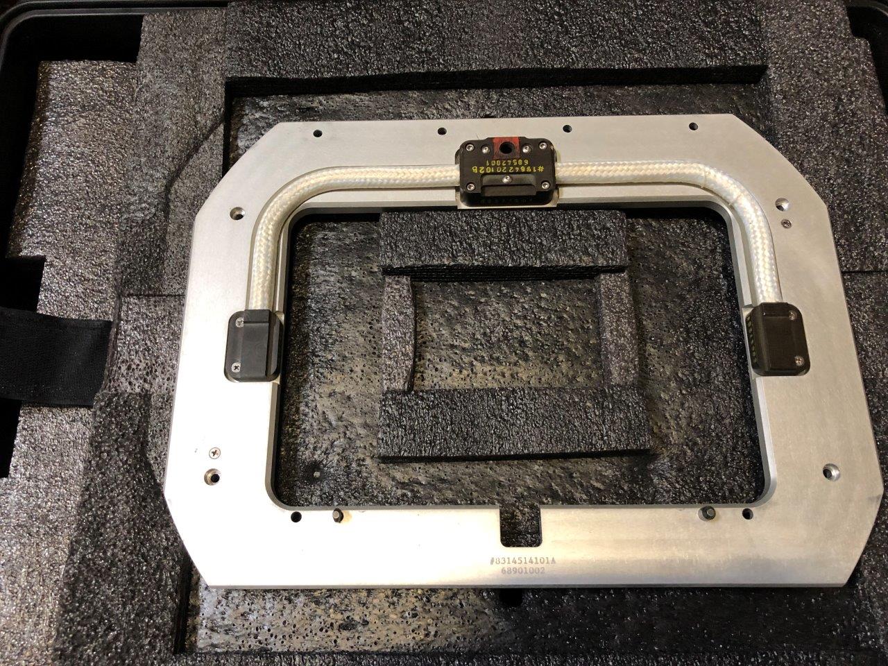 Used Delta Edge DE8000 20lds SOIC .300 WSO Test Handler Change Kit