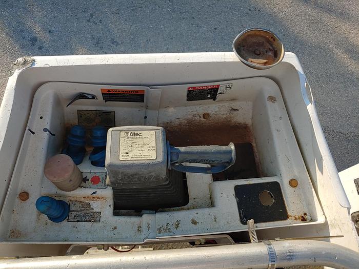 Used 01651 Altec AT40S 45ft Bucket Boom on 2016 Ford F550