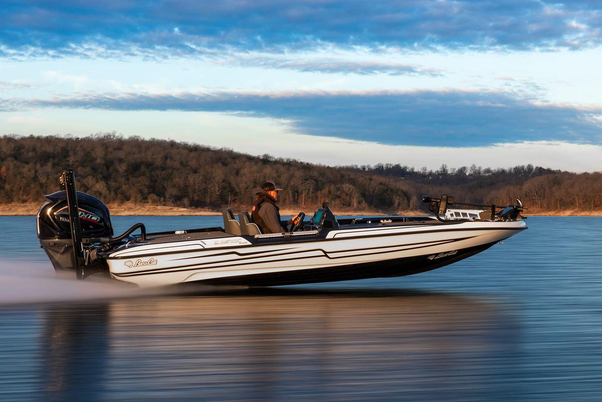 Lynx STS (20’7″)