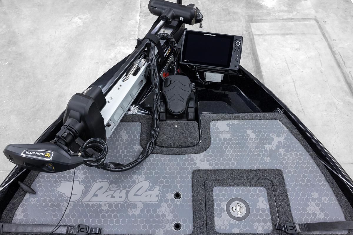 Caracal STS (20’2″)