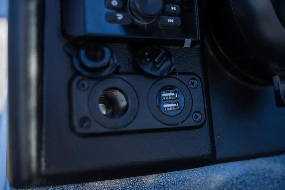 V208 DUAL CONSOLE