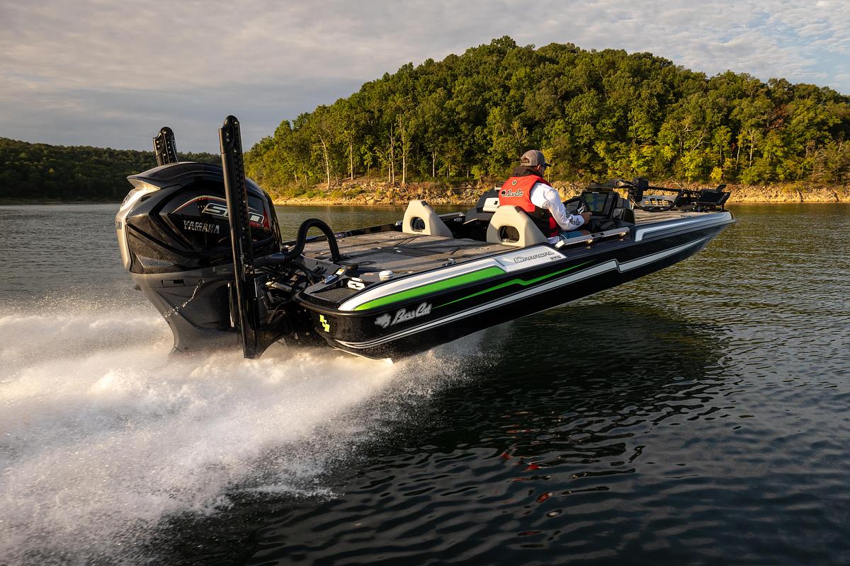 Caracal STS (20’2″)