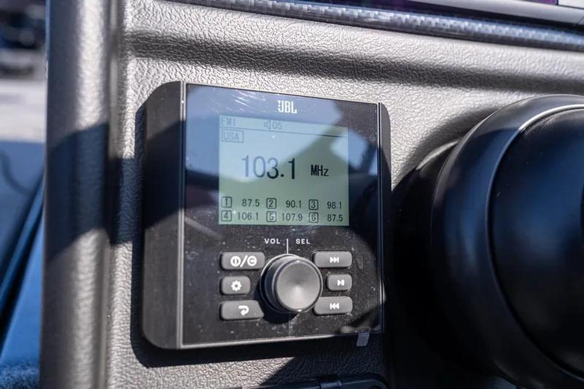 V238 DUAL CONSOLE