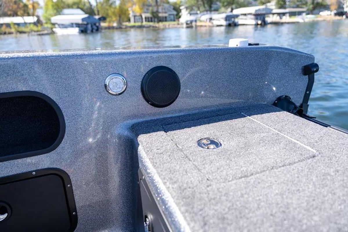V21-21 DUAL CONSOLE