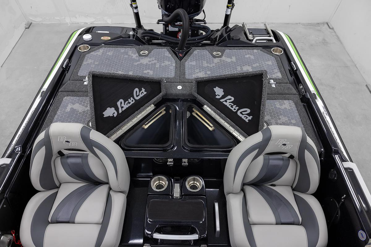 Caracal STS (20’2″)