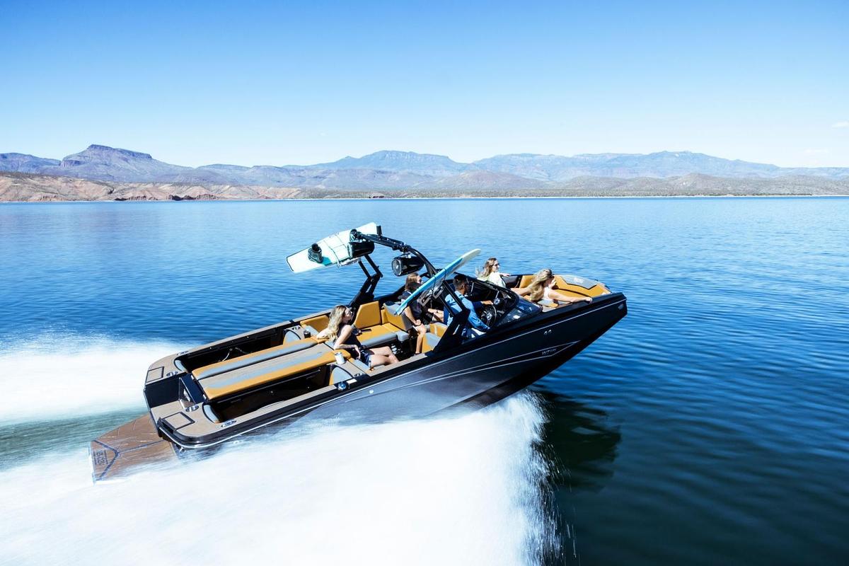 6.2L V8 Inboard