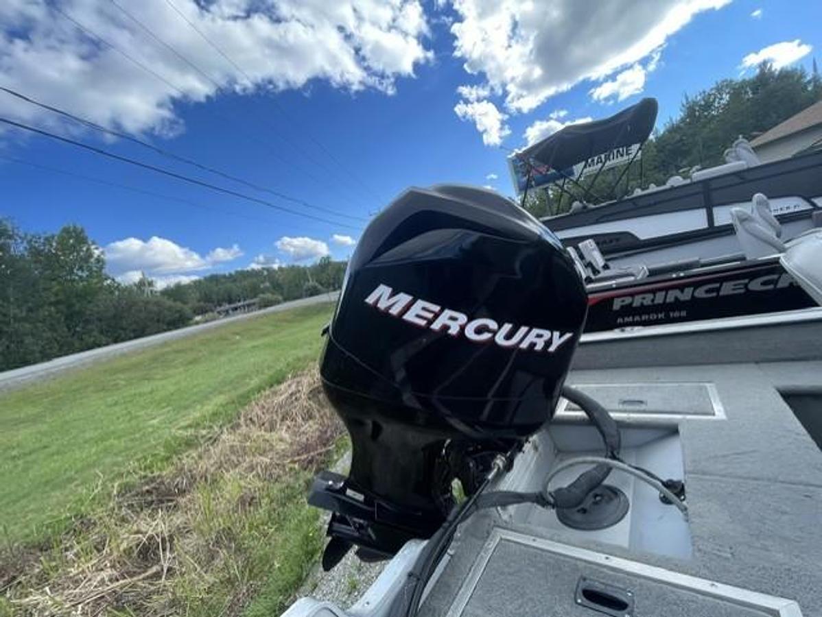 Used Lund 160 Angler