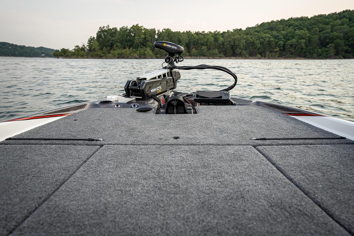 Bobcat (17’7″)