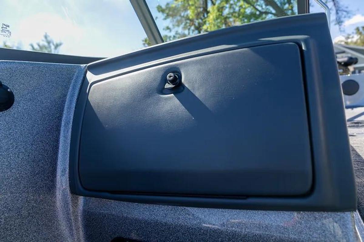 V21-21 DUAL CONSOLE