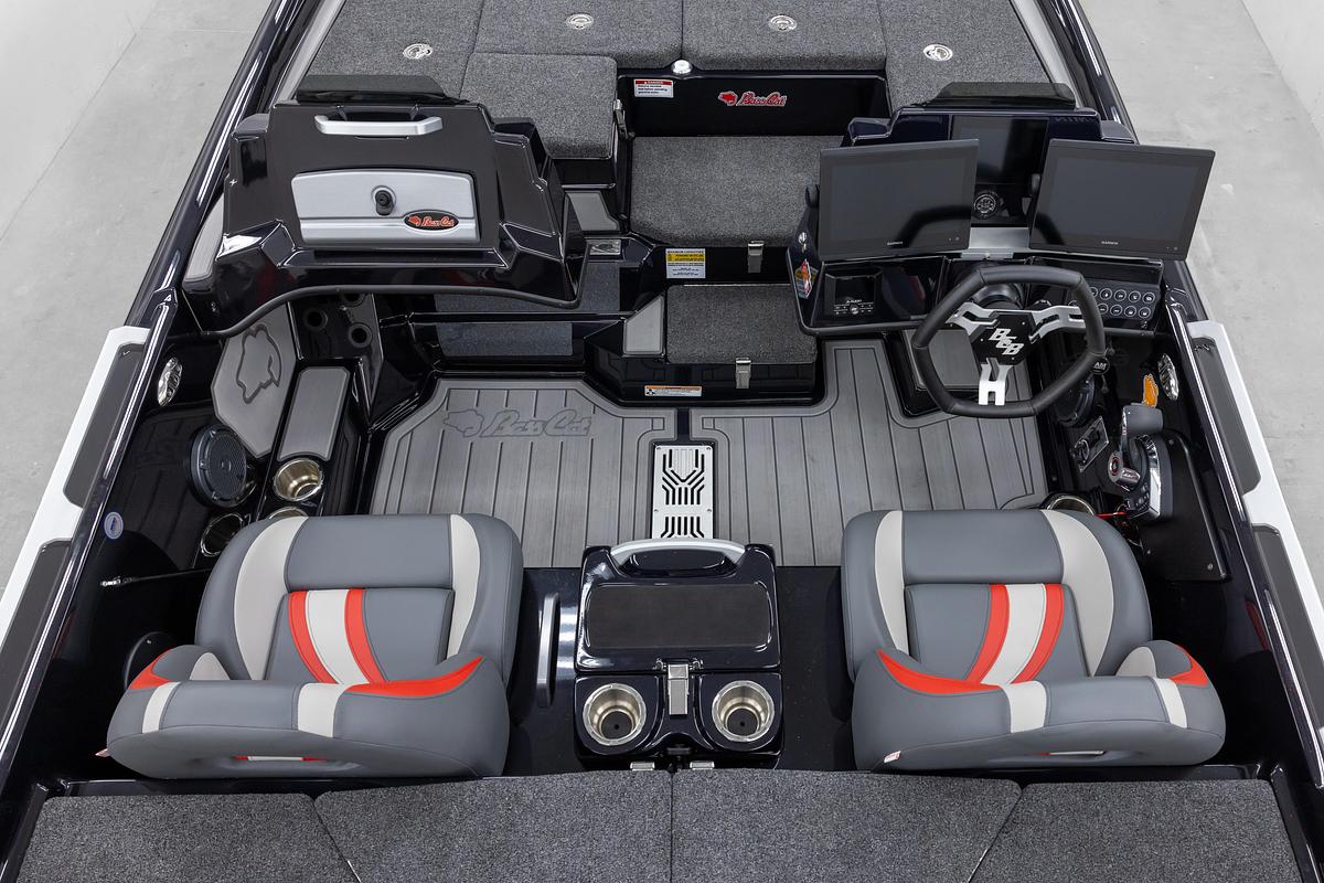 Jaguar STS (22’0″)